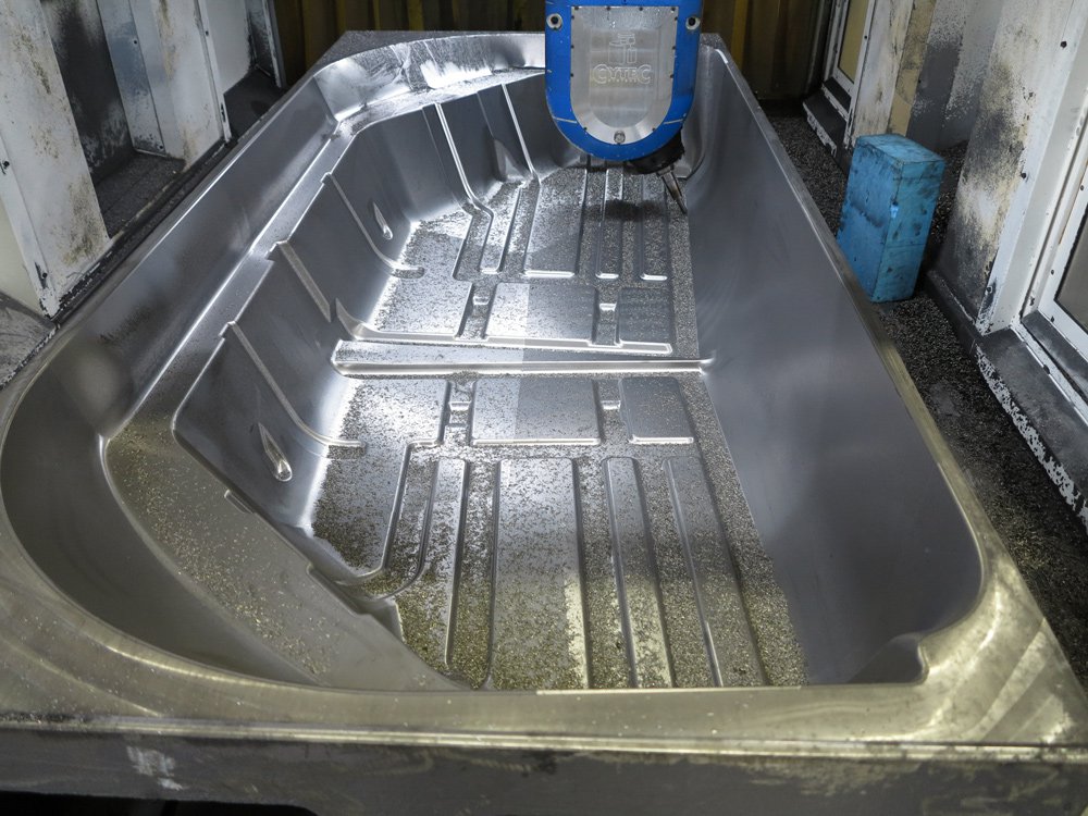 Grossform Cnc Bearbeitung Fraesen — Grauguss, CNC Dynamix AG, Büron LU