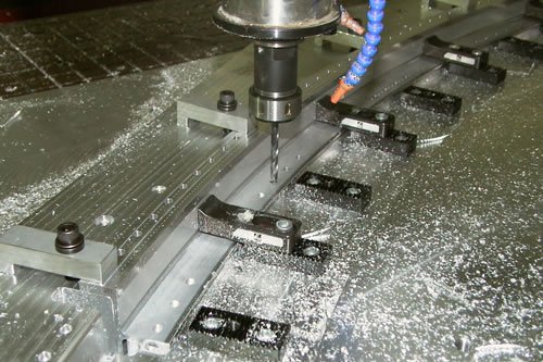 Atv Ringsegmente Detailbearbeitung Cnc Lohnfertigung — Raumfahrt, CNC Dynamix AG, Büron LU